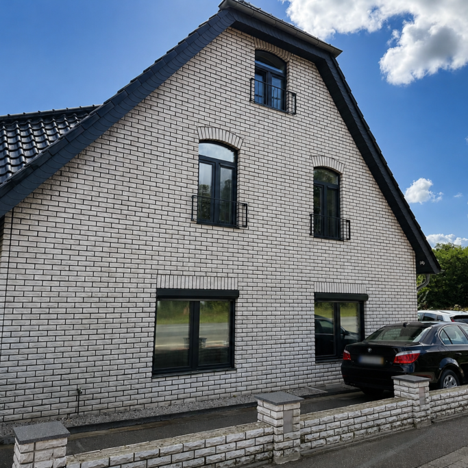 Hochwertige Fenster für Neubauprojekt